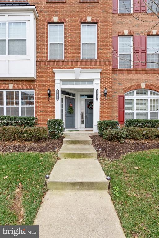 Foto del edificio - 43131 Wealdstone Terrace