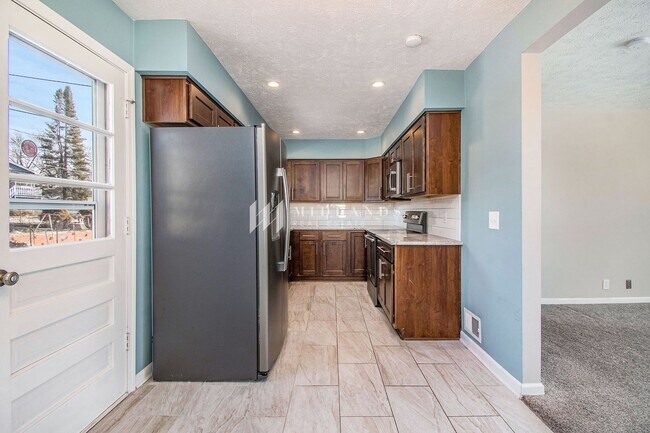 Foto del edificio - WESTGATE UPDATED RANCH