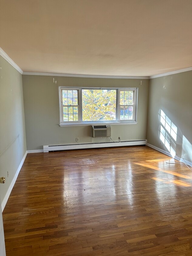 32 S Middletown Rd Unit B4, Pearl River, NY 10965 Apartments in Pearl