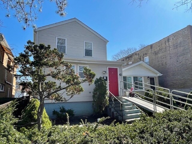 Foto principal - 1925 Grey Ave