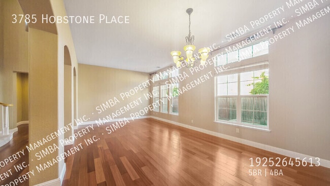 Building Photo - 3785 Hobstone Pl