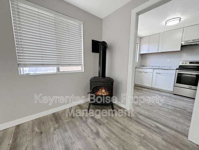 Foto del edificio - 2829 N Bogus Basin Rd