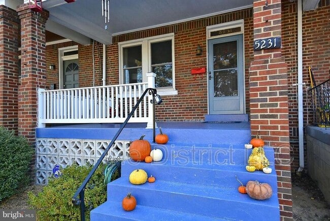 Photo - 5231 Kansas Avenue NW House