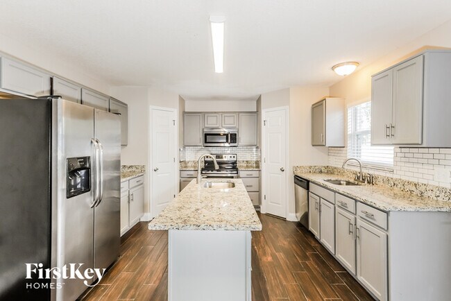 Building Photo - 13502 Small Mouth Way