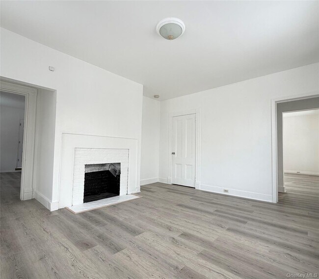 Foto del edificio - 12 Victoria Ln