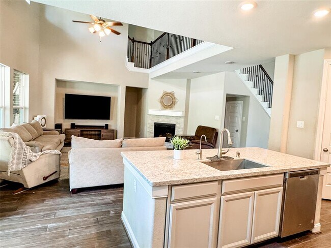 Foto del edificio - 4054 Northern Spruce Dr