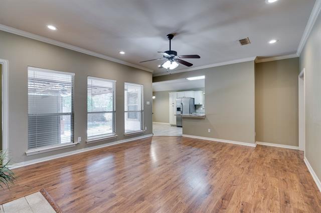 Building Photo - 1001 Porter Pl