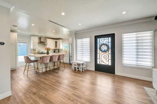 Foto del edificio - 7847 Apperson St