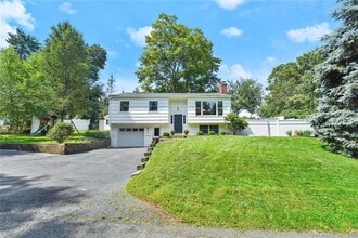 Building Photo - 50 Catoonah St