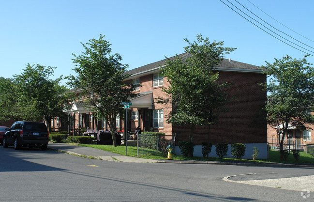 Foto del edificio - Hop-o-nose Homes