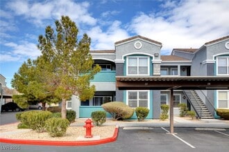 Building Photo - 6955 N Durango Dr