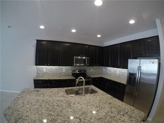 Foto del edificio - 7617 Ripplepointe Way