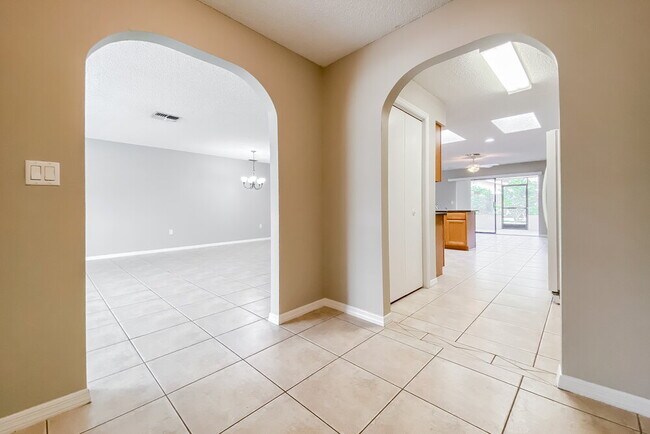 Foto del edificio - 8553 Bridgewater Dr