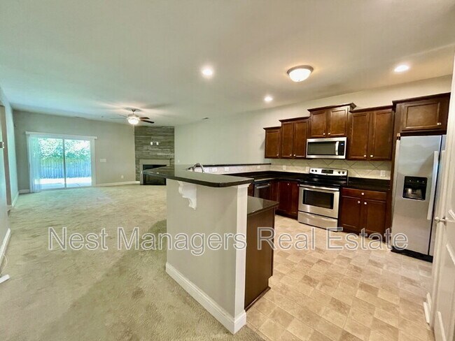 Building Photo - 208 Ladden Ln