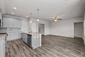 Building Photo - 4302 Fenwick Rd