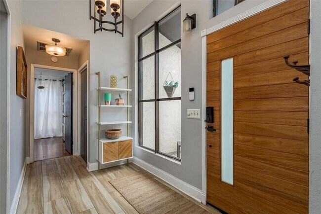 Foto del edificio - 5811 Dory Way