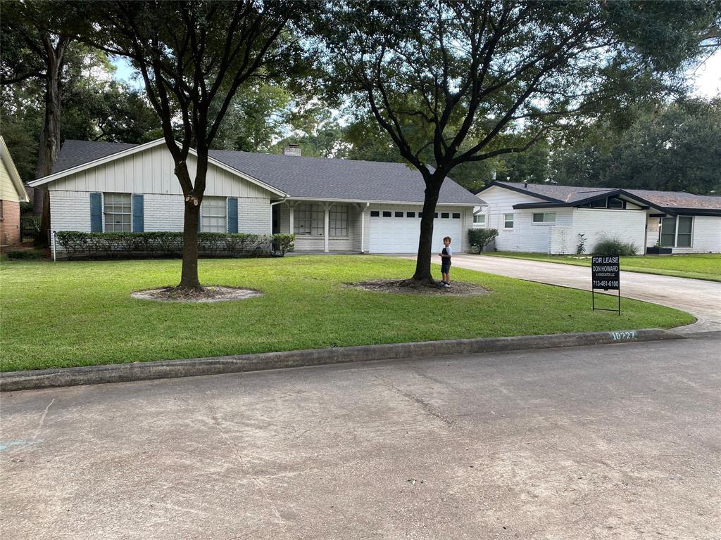 10227 Londonderry Dr, Houston, TX 77043 House for Rent in Houston, TX