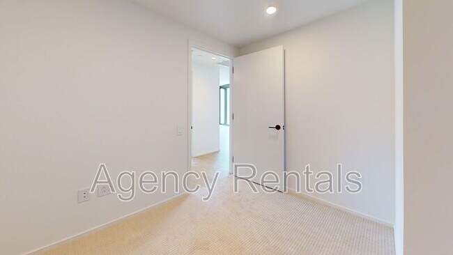 Foto del edificio - 333 Ward Ave