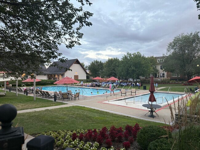 Foto del edificio - 1416 Fairstead Ln