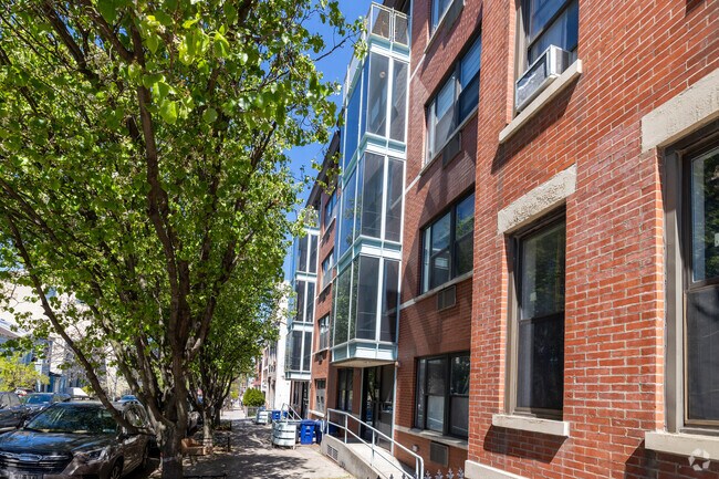 Building Photo - 249-251 16th St