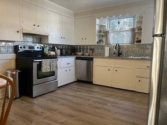 Foto del edificio - 105 Central St