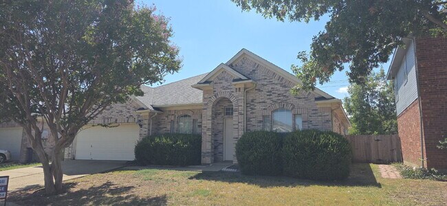 Foto del edificio - Beautifully Updated Arlington Home with Po...