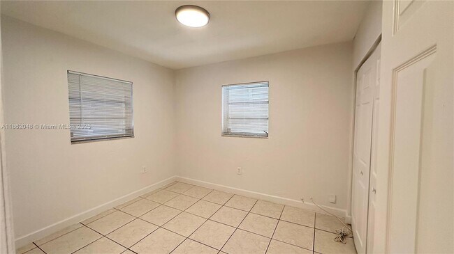 Foto del edificio - 13195 NE 10th Ave