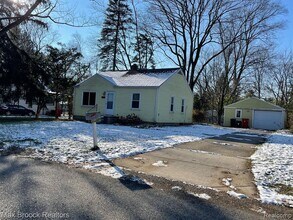 Building Photo - 30753 Marshall St