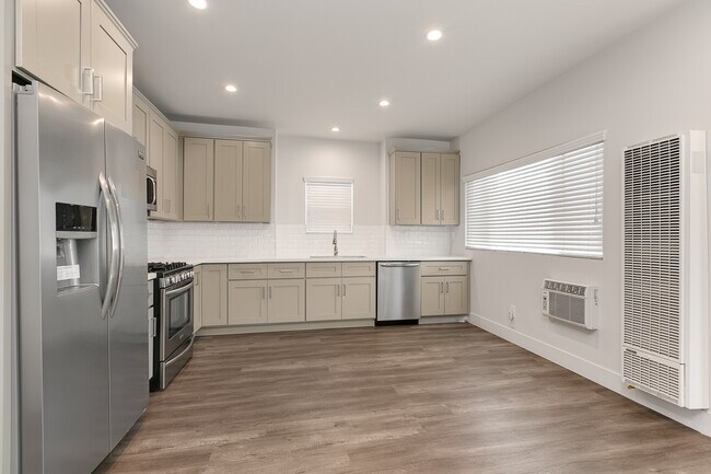 Foto del edificio - 3215 W 15th St