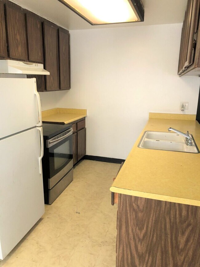 Foto del edificio - 2 bedroom 2 bath duplex