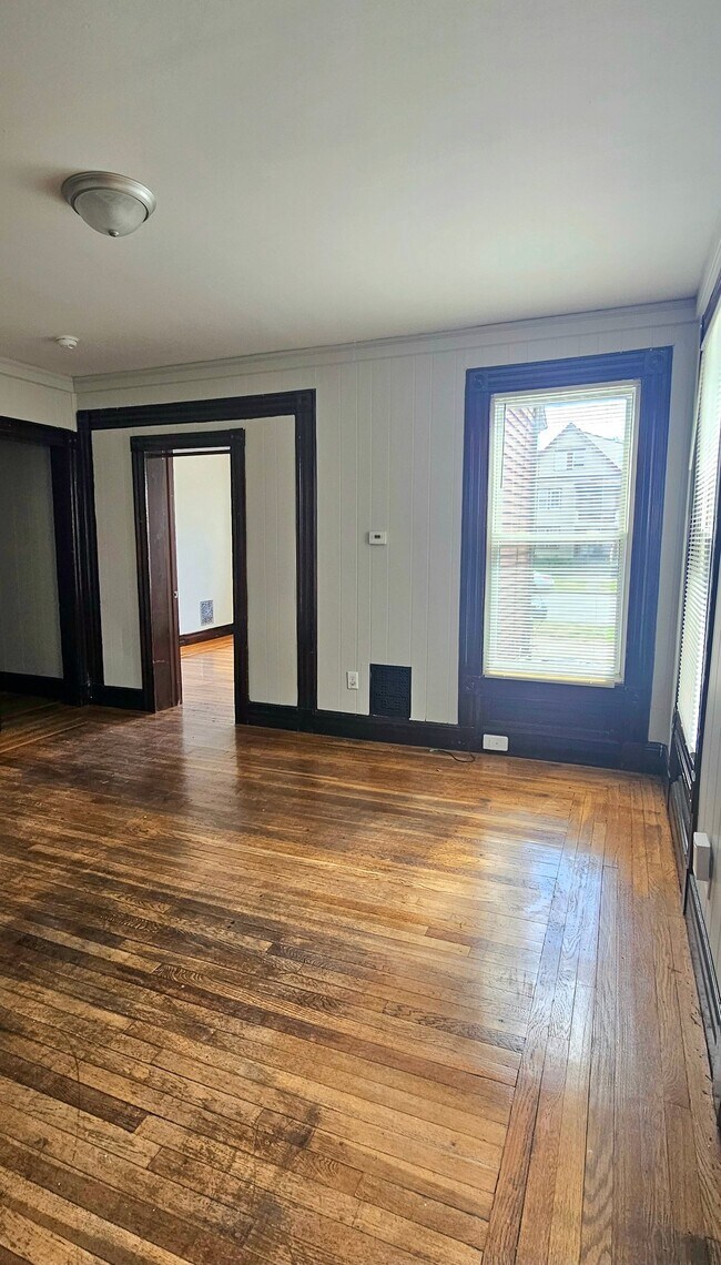 Foto del edificio - 624 Dixwell Ave