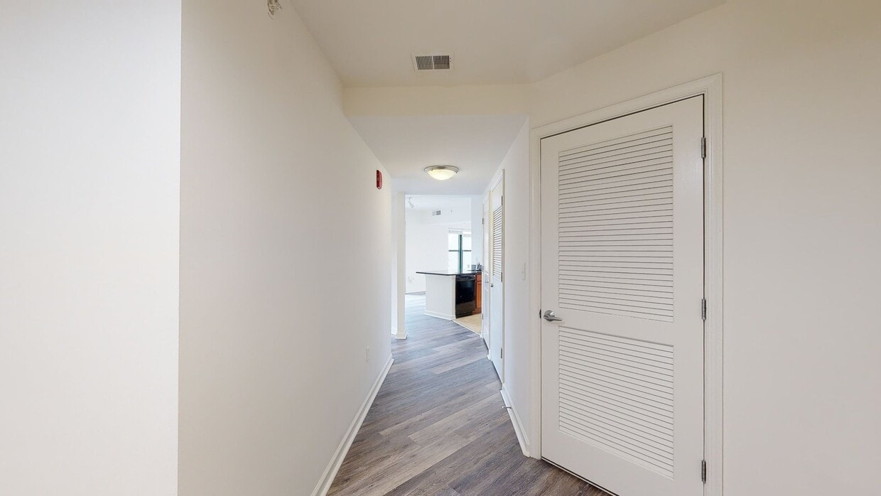 Photo - 1301 Thomas Circle Apartments