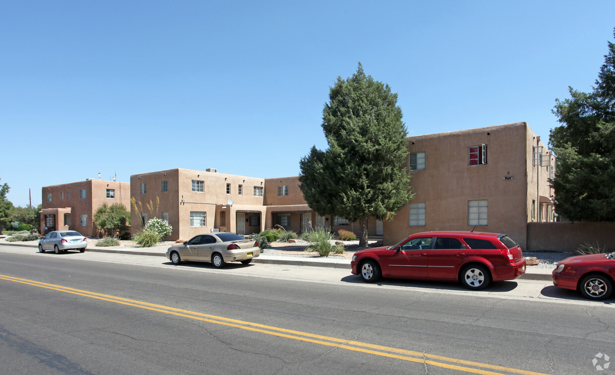 Primary Photo - Ridgecrest Apartments