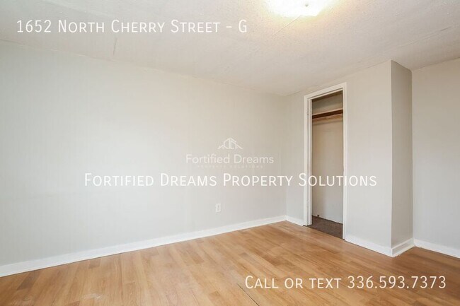 Foto del edificio - 1652 N Cherry St