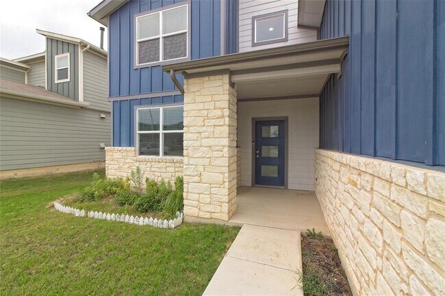 Foto del edificio - 13800 Clerk St
