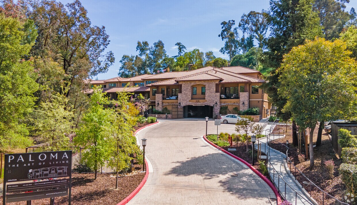 Building Photo - 3235 Mt Diablo Ct