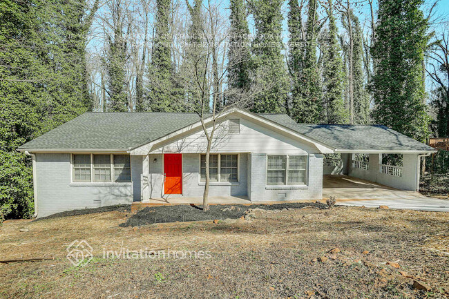 Building Photo - 2372 Oakridge Ct