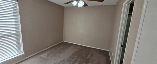 Foto del edificio - 9811 Walnut St