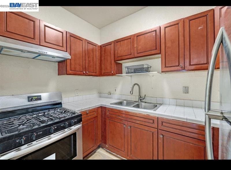 Building Photo - 2422 E 24th St