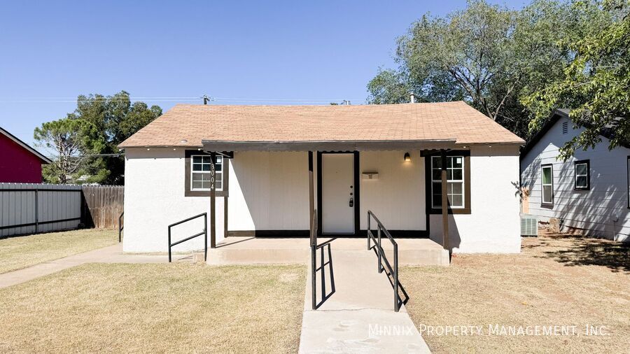 Foto principal - 3004 39th St