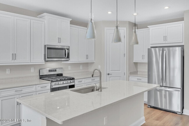 Foto del edificio - 101 Silkgrass Pl