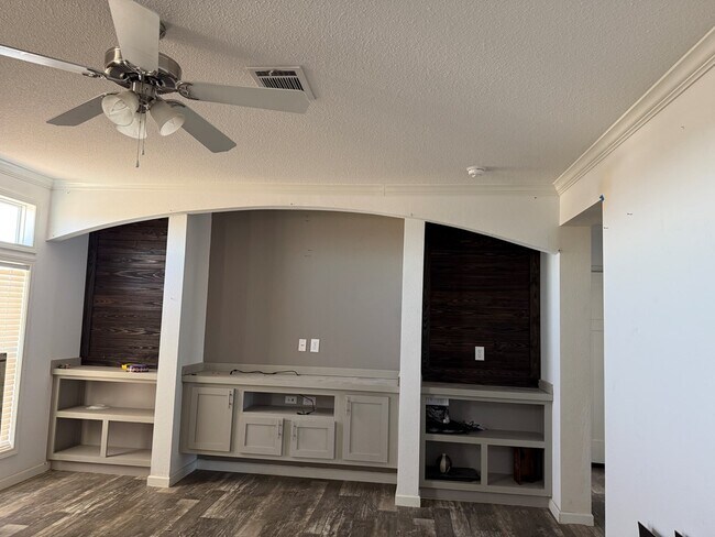 Foto del edificio - 17445 S Quail Rd