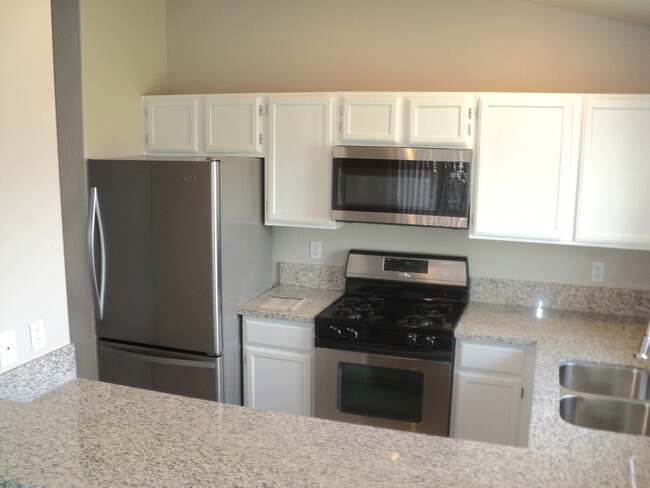 Building Photo - 5008 S Rainbow Blvd
