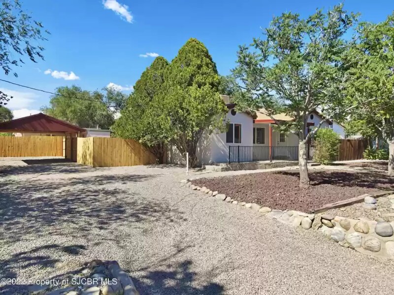 Foto principal - 512 W Ross St