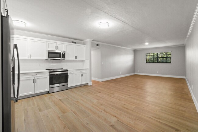 Foto del edificio - 324 Southwind Dr