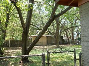 Foto del edificio - 3/1 in Central Austin Highland Neighborhood. Fenced Backyard. W/D Connections