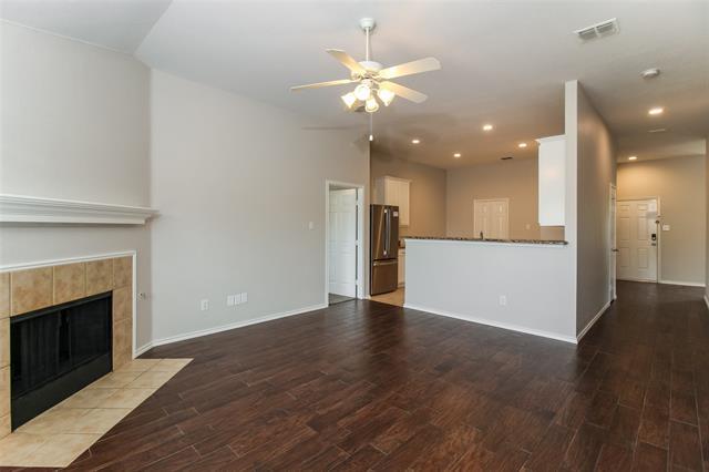 Building Photo - 1205 Roping Reins Way