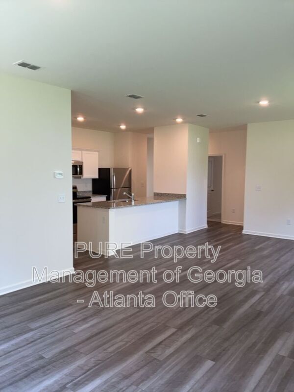 Foto del edificio - 25 Crescent Blvd