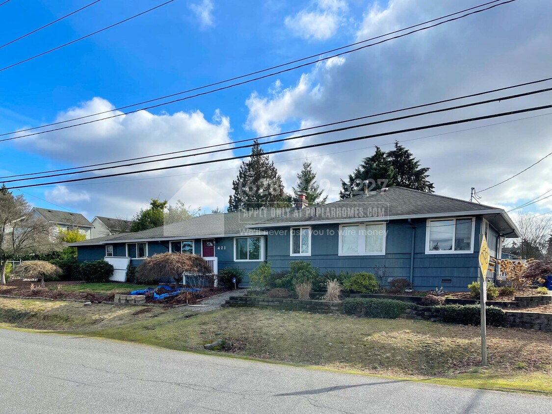 421 SW 132nd St, Burien, WA 98146 House Rental in Burien, WA