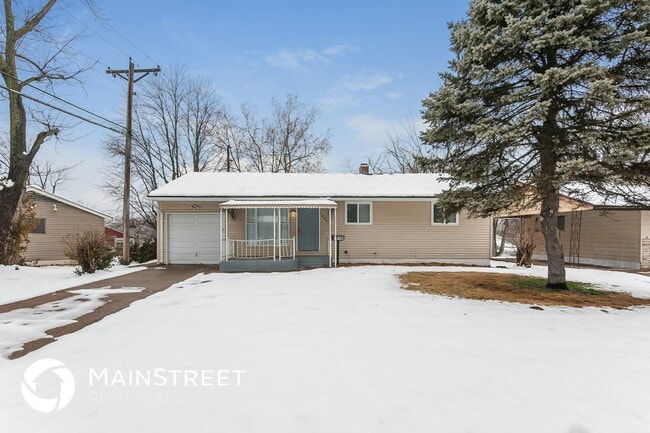 Building Photo - 10709 Spring Garden Dr